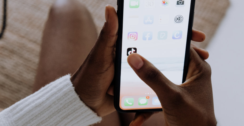 melhores sites para comprar comentários TikTo